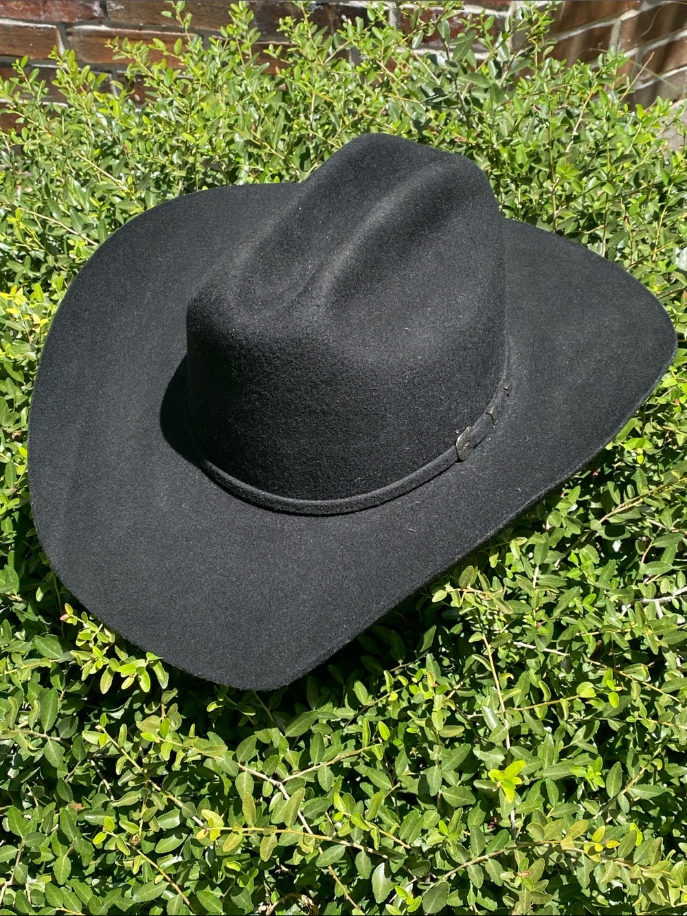 Twister 2X Black Wool Felt DALLAS Western Hat with Silver 3 pc. Buckle hatband
